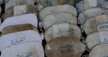 الشرطة تداهم أبو الغيط بالقليوبية وتضبط صفقة مخدرات "المنار وعسل ودهب"