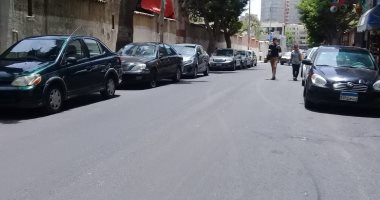 استجابة لـ"اليوم السابع".. إعادة تمهيد شارع الإذاعة بالإسكندرية (صور)