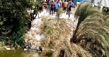 إصابة 5 أشخاص فى انقلاب سيارة ملاكى داخل ترعة بالدقهلية