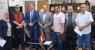 القوى العاملة بالشرقية توقع اتفاقية لتوفير خدمة طيبة للعاملة غير المنتظمة