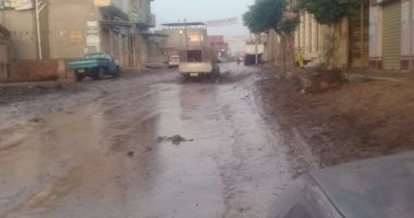 غرق شارع أمير مظلوم بالمنصورة فى مياه الصرف الصحى