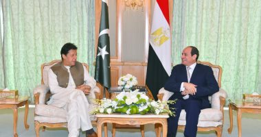 السيسى يستقبل رئيس وزراء باكستان فى مكة.. وعمران خان: نقدر دور مصر المحورى