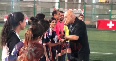 سوبر كورة.. شاهد هتاف جروس باسم الزمالك ورد فعله تجاه هذا الأهلاوى