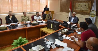 محافظ مطروح: نسعى للحفاظ على حقوق الدولة فى لجان تسعير الأراضى