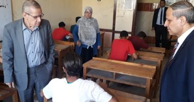 إحالة مراقب أول ورئيس لجنة للتحقيق بالفيوم 