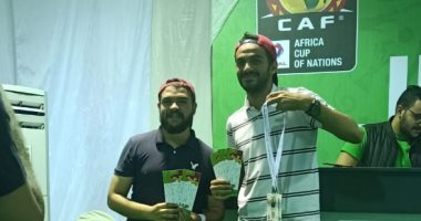 صور.. الجمهور  يتوافد على منفذ "تذكرتى" بالإسماعيلية لاستلام الـ FAN ID