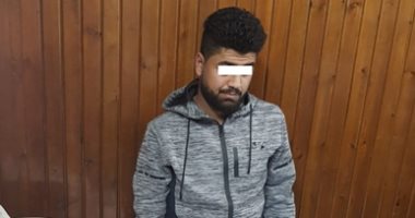ضبط شخصين لإنشائهما كيانات وهمية لمنح شهادات دراسية مزورة