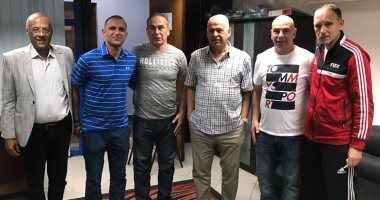 جلسة بين فرج عامر والتوأم لتحديد احتياجات سموحة
