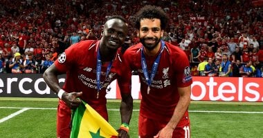 رغم إغراءات ريال مدريد.. كلوب يثق فى استمرار صلاح وماني مع ليفربول