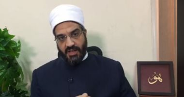 ما حكم الصلاة والسلام على النبى وزوجاته فى صلاة العيد؟ الإفتاء تجيب