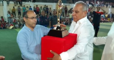 كاميرا سوبر كورة ترصد تكريم أهالى نجريج لأسرة محمد صلاح بعد التتويج الأوروبى