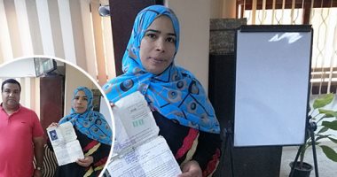 روحية تشق طريق النجاح بعدما ذاقت مرارة الجهل.. حصلت على مؤهل متوسط عقب محو أميتها بسوهاج.. عانت كثيرا ولم تحصل على درس خصوصي.. وتؤكد: أتمنى تعليم الفتيات بالقرى والنجوع لأن العلم نور والجهل ظلام.. "فيديو وصور"