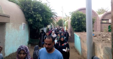 زيارة المقابر وتهنئة الأهل والجيران.. أبرز عادات الغرباوية فى أول يوم العيد