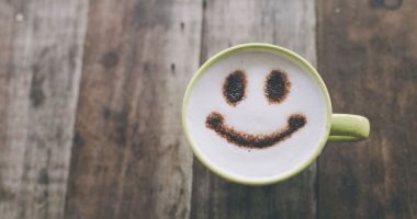 مش دايمًا معناها سعادة.. اعرف المعانى المختلفة للابتسامة