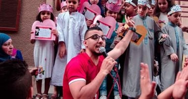 بعد الفطار الجماعى.. "مؤمن" وأهالى "عزبة النخل" احتفلوا بالأطفال فى العيد