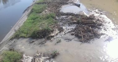 قارئ يشكو كسر ماسورة صرف صحى فى النوبارية الجديدة بالبحيرة (صور)