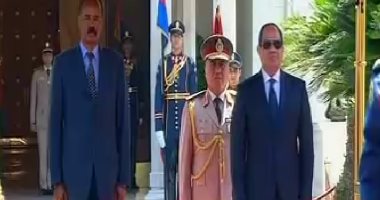 مراسم استقبال رسمية لرئيس إريتريا أسياس أفورقى فى قصر الاتحادية.. فيديو