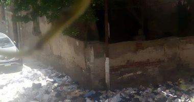 "بجوار المدرسة". شكوى من مقلب قمامة فى شارع الجزائلى منشية الصدر حدائق القبة