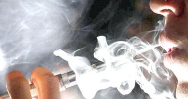 FDA تحذر من الترويج للسجائر الإلكترونية عبر وسائل التواصل الاجتماعى لخطورتها 