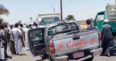 مصرع 3 وإصابة اثنين فى تصادم سيارتين على الطريق الزراعى بسوهاج