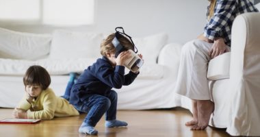 بعد 20 عامًا.. البشر سيفضلون العيش فى الواقع الافتراضى أكثر من الحقيقة