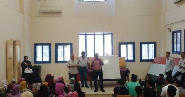 محافظ مطروح يوجه بدعم طلاب الثانوية العامة ومديرية التعليم تنظم مراجعات