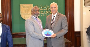رئيس جامعة الإسكندرية : تفعيل التعاون مع جامعة موى الكينية فى البحث العلمى