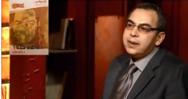 كل ما تريد معرفته عن العراب أحمد خالد توفيق فى ذكرى رحيله