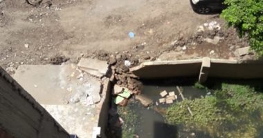 شكوى من غرق شارع بطرس فى طنطا بمياه الصرف الصحى