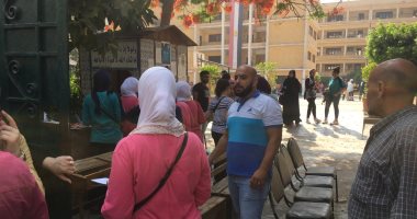 كنترولات الثانوية العامة تتسلم نماذج إجابات تصحيح اللغة الأجنبية الأولى 