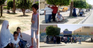 صور.. أولياء الأمور ينتظرون أبناءهم أمام لجان الثانوية العامة بالشرقية