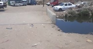"مصيدة الموت".. شكوى من عدم وجود حاجز معدنى أمام ترعة أم بيومى بشبرا الخيمة