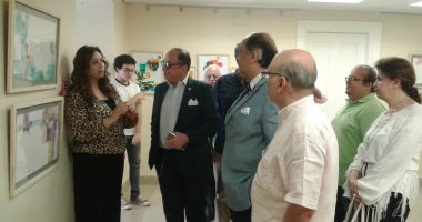 صور.. معرض خيالات لونية للدكتورة ريم هيبة بفنون جميلة الزمالك