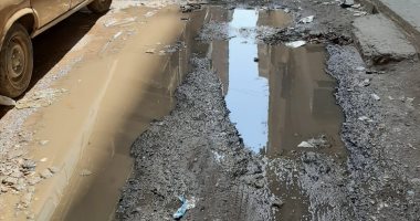 انتشار مياة الصرف الصحى بعين شمس يسبب روائح كريهة بالمنطقة