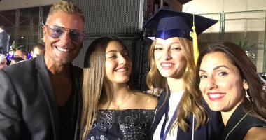 بعد تخرج ابنته تمارا.. شوف بنات تامر هجرس "فوله واتقسمت نصين".. صور