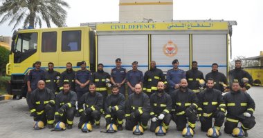 الدفاع المدنى البحرينى يخلى منازل فى قرية المصلى بسبب تسرب غاز من أحد المصانع
