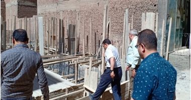 إزالة 4 عقارات مخالفة و اشغالات طريق وسط الإسكندرية 