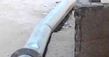 شكوى من ماسورة مياه تعيق حركة مرور المواطنين بشارع عمر بن الخطاب في بشتيل