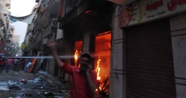 نشوب حريق بمعرض موبليا مكون من 5 طوابق فى طهطا سوهاج.. صور