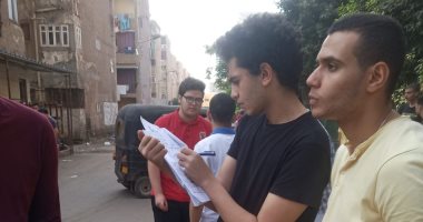 صور..انتشار طلاب الثانوية العامة امام اللجان بالقليوبيةللمراجعة  قبل بدء الامتحانات