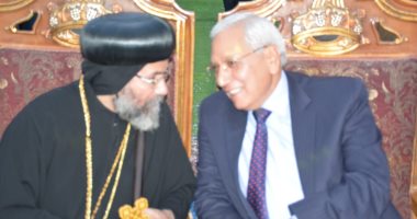 محافظ الدقهلية يشهد العيد العاشر لتجليس الأنبا صليب أسقف ميت غمر ودقادوس