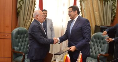 توقيع بروتوكول لتعميم الدفع الإلكترونى مع الوحدات الحكومية ببورسعيد
