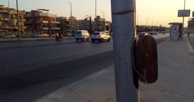  عمود كهرباء مكشوف الأسلاك بشارع التسعين بالتجمع الخامس