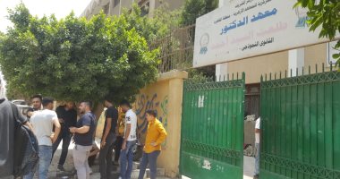 ضبط طالبين ينشران أسئلة وإجابات الثانوية العامة عبر مواقع التواصل الاجتماعى