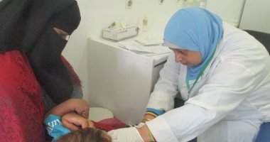 فحص 1407 مواطنين فى قافلة طبية بقرية سالم البحيرى ببنى سويف