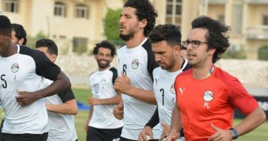 صور ..تدريبات بدنية ومحاضرة فى مران المنتخب اليوم استعدادً لودية غينيا