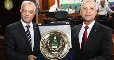 محافظ المنوفية يشهد فعاليات حفل العيد القومى للمحافظة ويكرم المتميزين