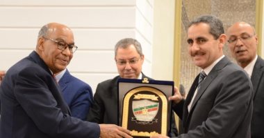صور.. محافظ الإسماعيلية يشهد ختام الموسم الثقافى الثانى لمركز الدراسات القضائية