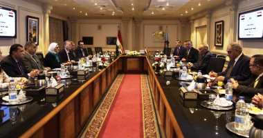 برتوكول بين "العربية للتصنيع" والصحة للاكتفاء الذاتى من السرنجات ذاتية التدمير 