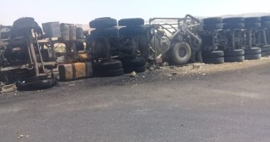 احتراق سيارة محملة أسمنت سائل وإصابة قائدها بحروق فى سوهاج